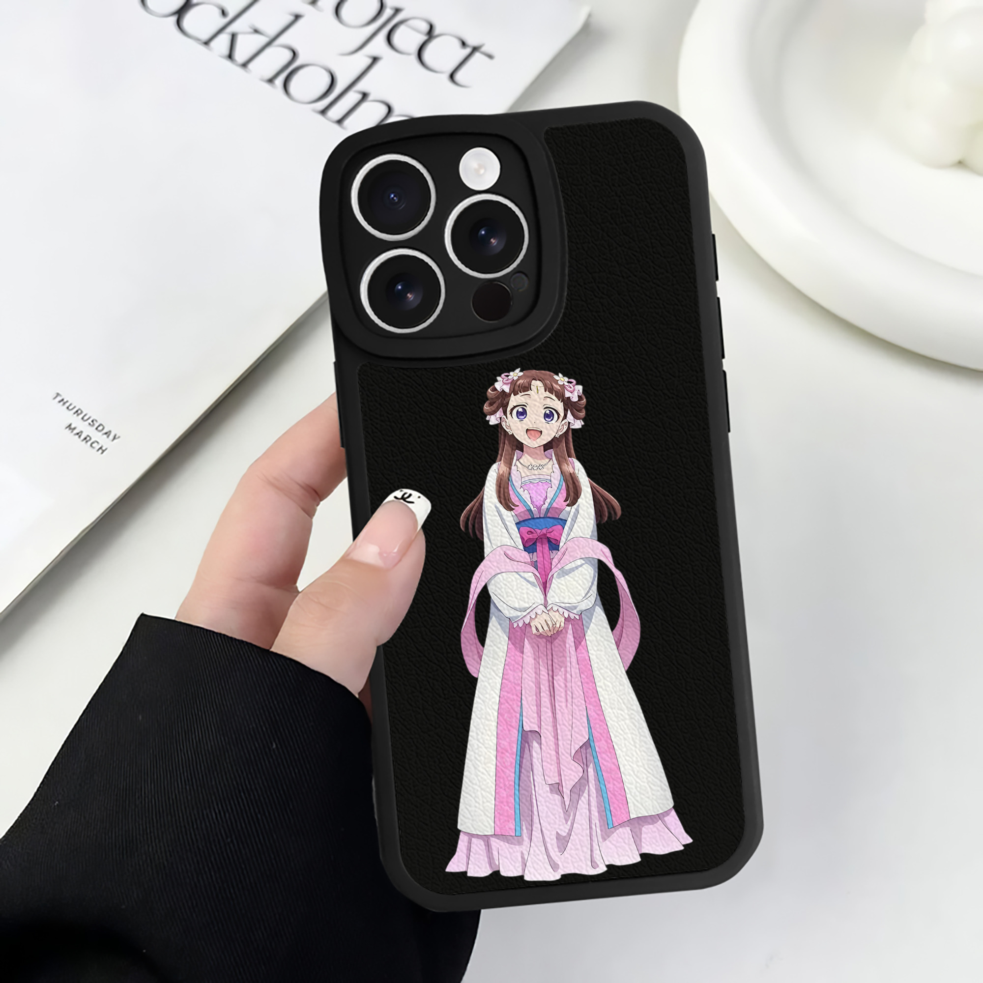 薬屋のひとりごと The Apothecary Diaries 【iPhone 16シリーズ対応】シリコンスマホケース（レザー調） 材質：シリコン
